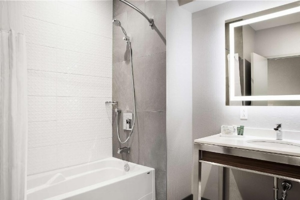 Hilton Montreal Laval image 21